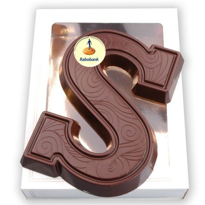 Chocoladeletter S doublet met logo - 1